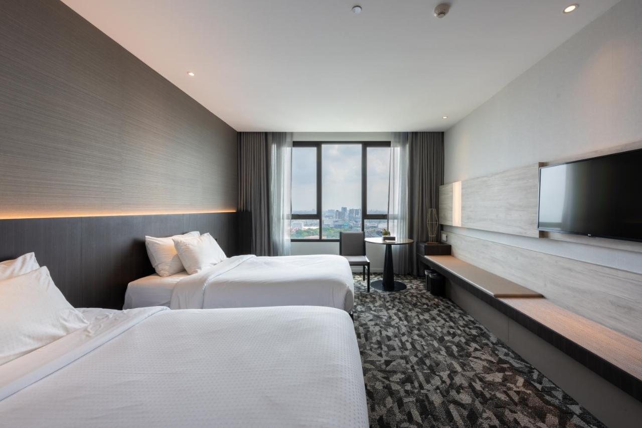 Grand Richmond Stylish Convention Hotel Нонтабури Екстериор снимка